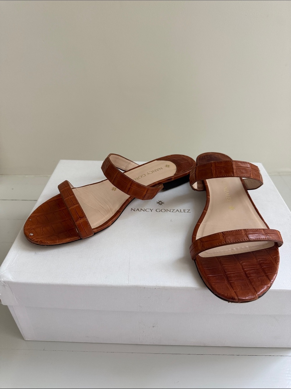 Nancy Gonzalez Frida Genuine Crocodile Flat Sandals – Cognac Matte – Size 39
